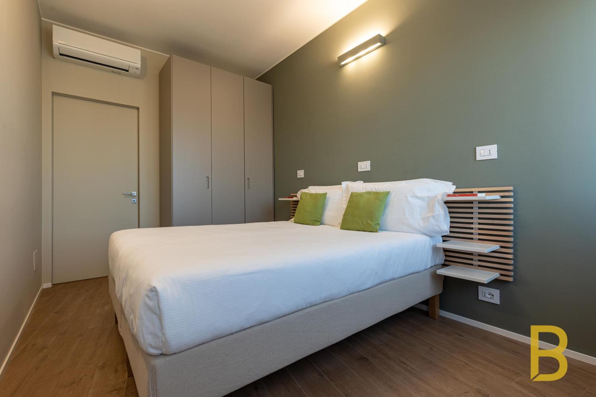 Beplace Apartments In Primaticcio Milan Luaran gambar